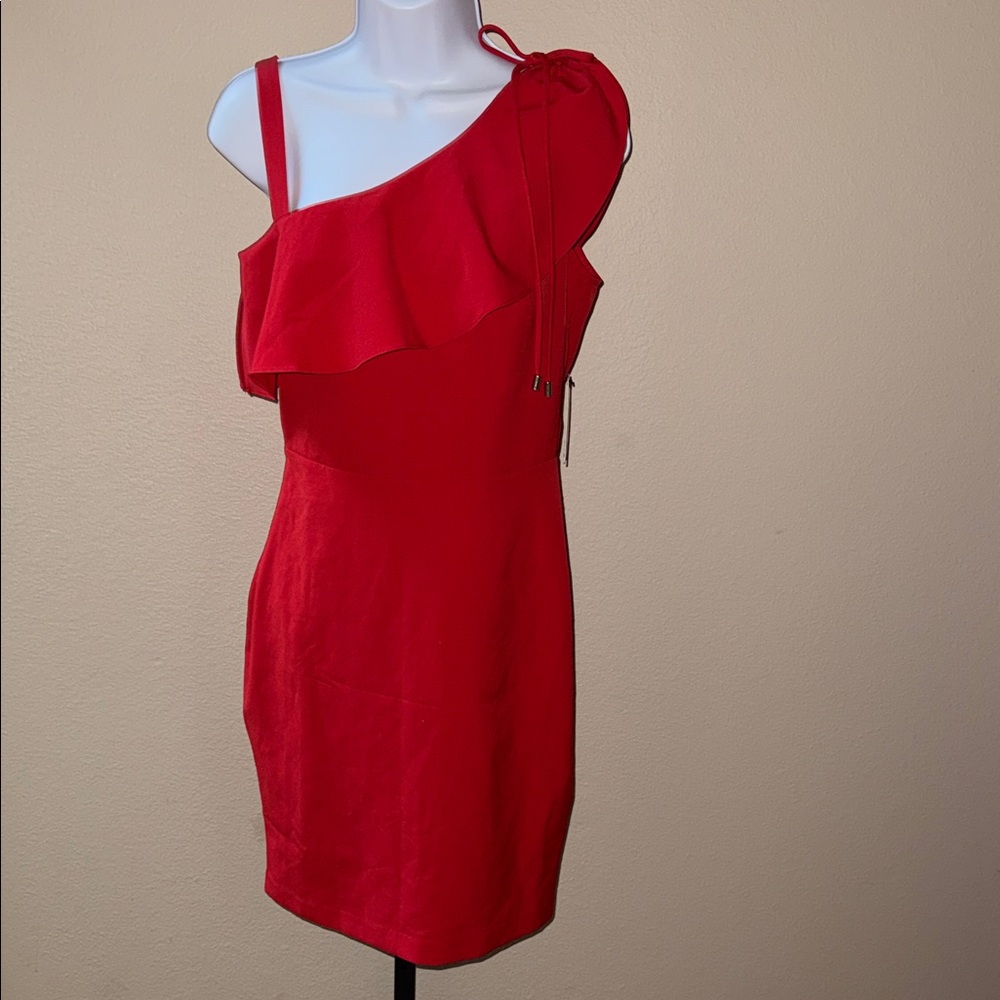 NWT $208 Guess Red One-Shouler Mini Fitted Crepe Scuba Dress Women’s Size 4